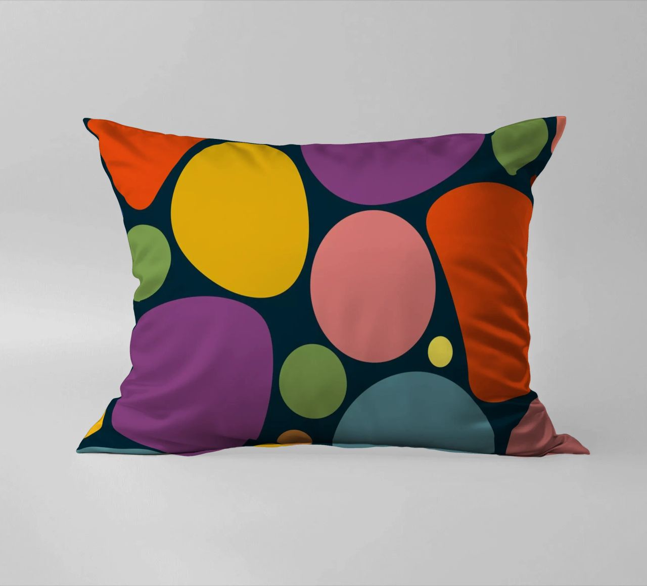 Mid-century Pop-Art Inspired Abstract Pattern cuscino da good-vibes