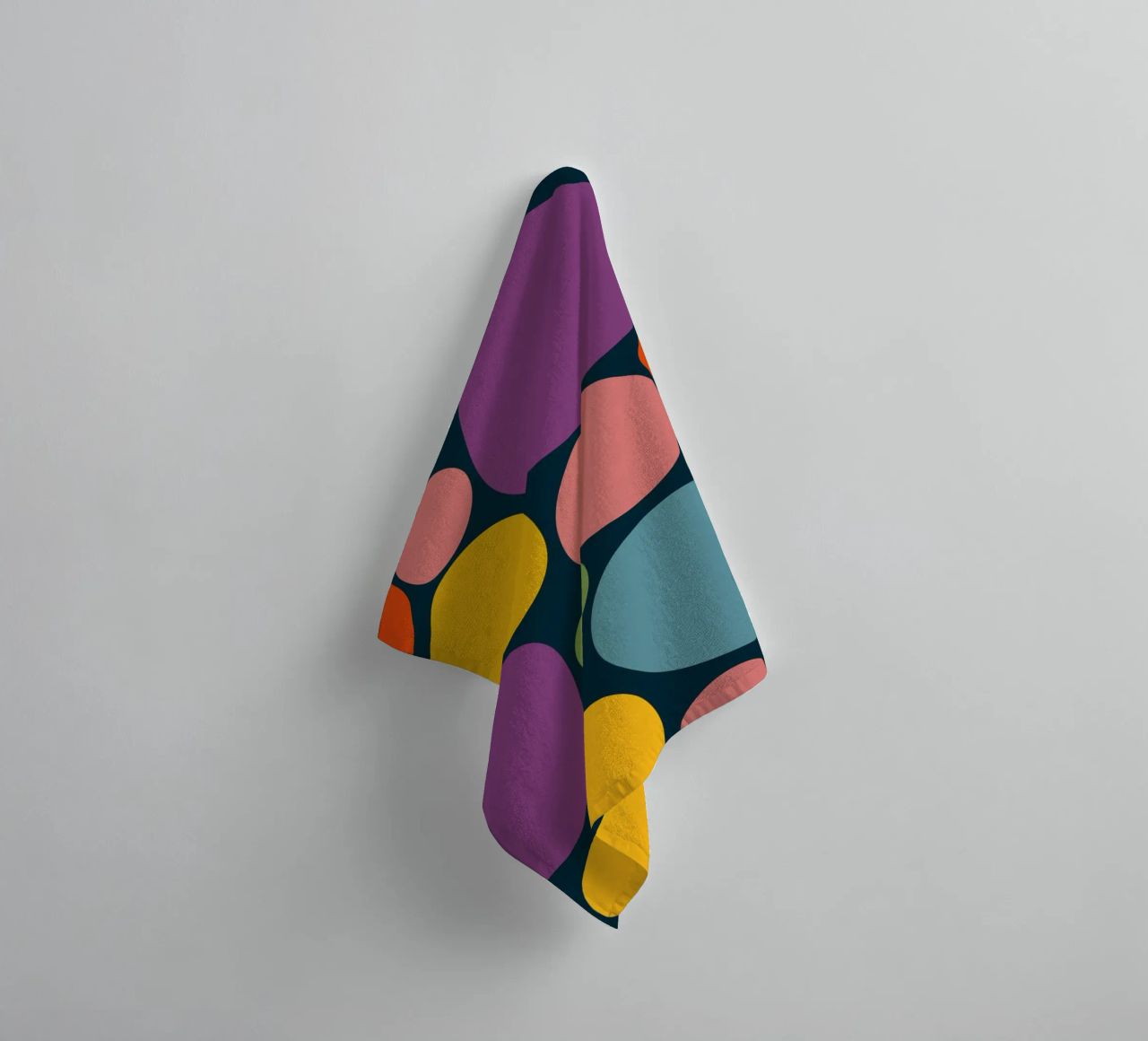 Mid-century Pop-Art Inspired Abstract Pattern asciugamano da bagno da good-vibes