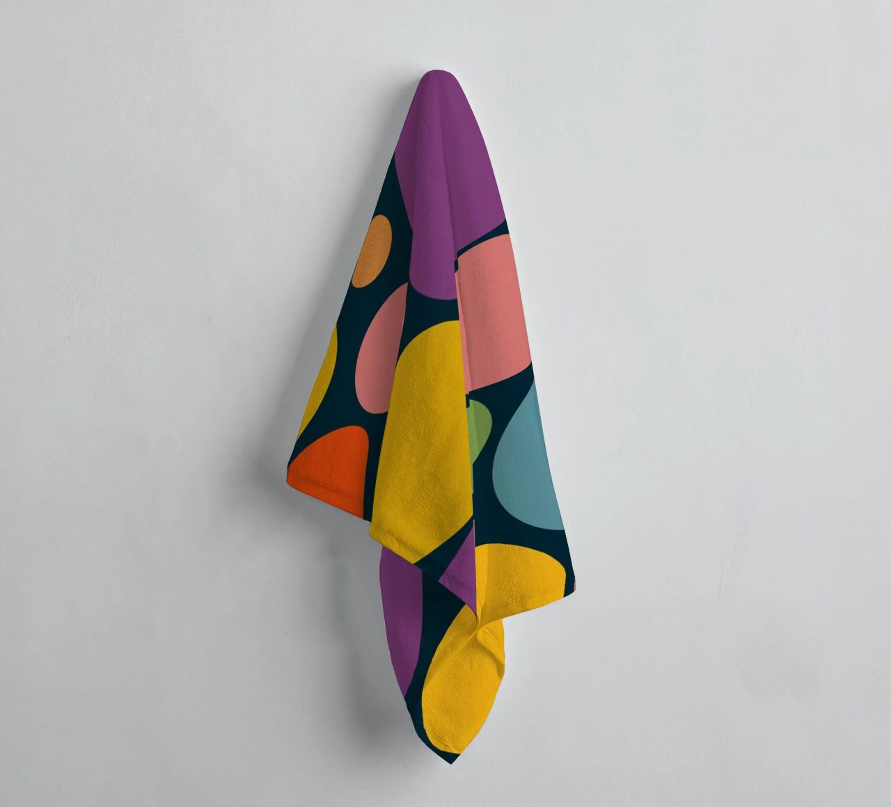 Mid-century Pop-Art Inspired Abstract Pattern asciugamano da bagno da good-vibes