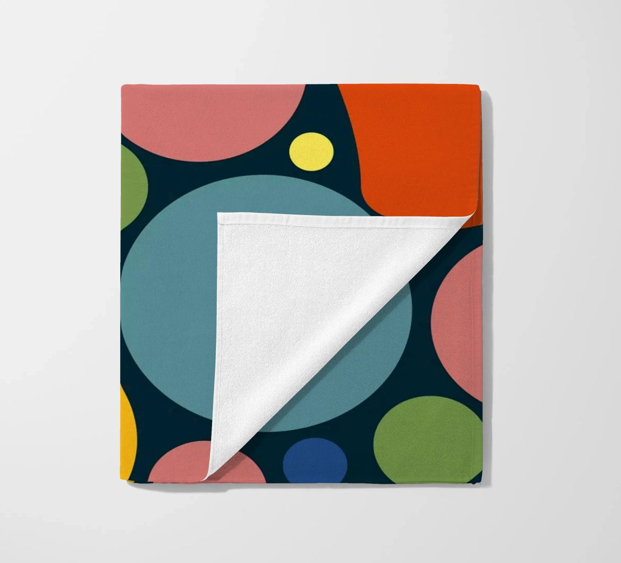 Mid-century Pop-Art Inspired Abstract Pattern telo mare da good-vibes