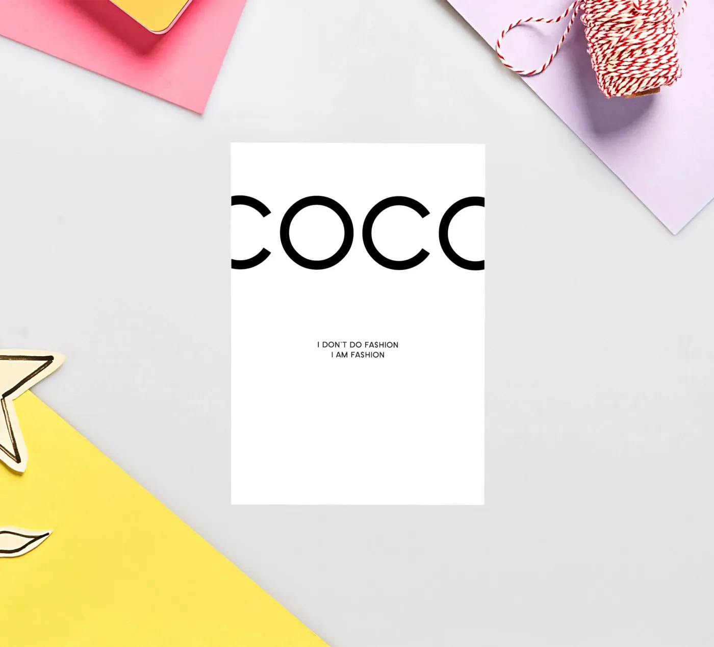 Coco sticker van Amanda Khan