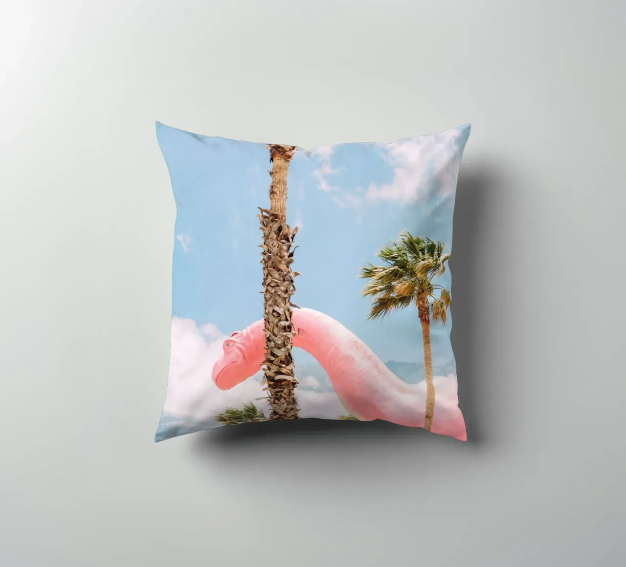 Pink Cabazon Dinosaur cuscino da patiphotography