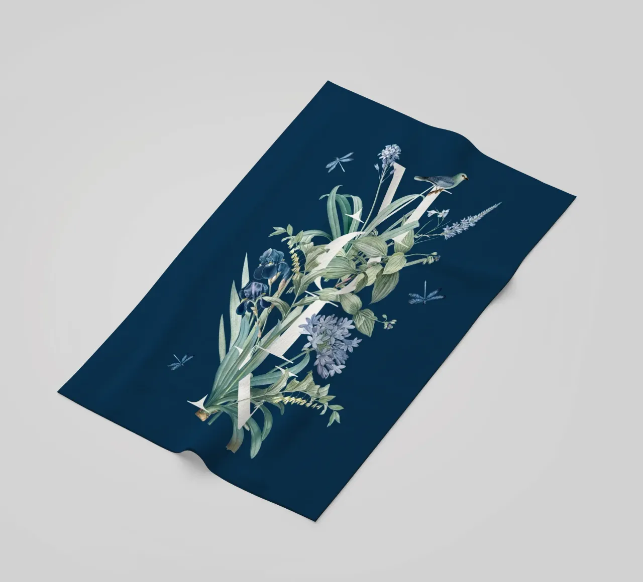 Moin Botanik Bianco Vintage Blu telo mare da Studio Frances M