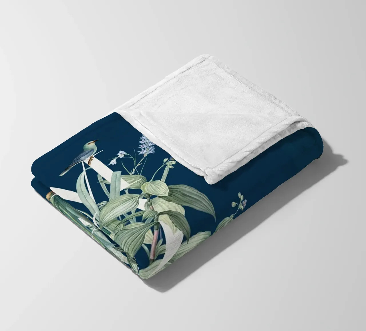 Moin Botanik Bianco Vintage Blu coperta in pile da Studio Frances M