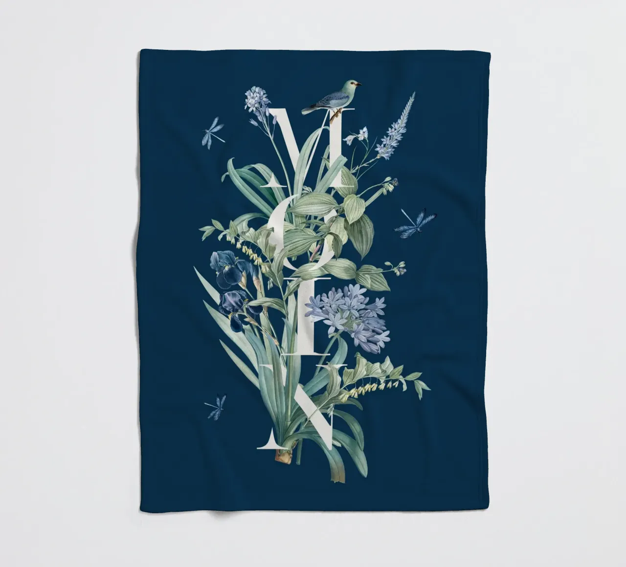 Moin Botanik Bianco Vintage Blu coperta in pile da Studio Frances M