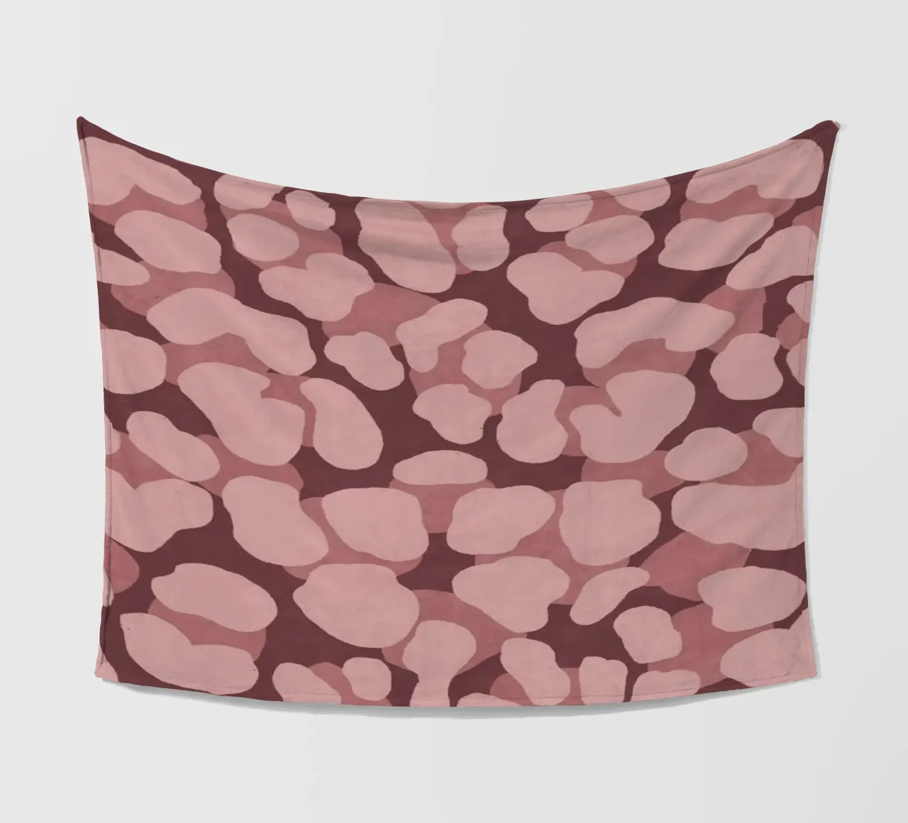 Leo Print. Leo Pattern with Autumn Vibes and Heart. fleece blanket by CalliLetters2