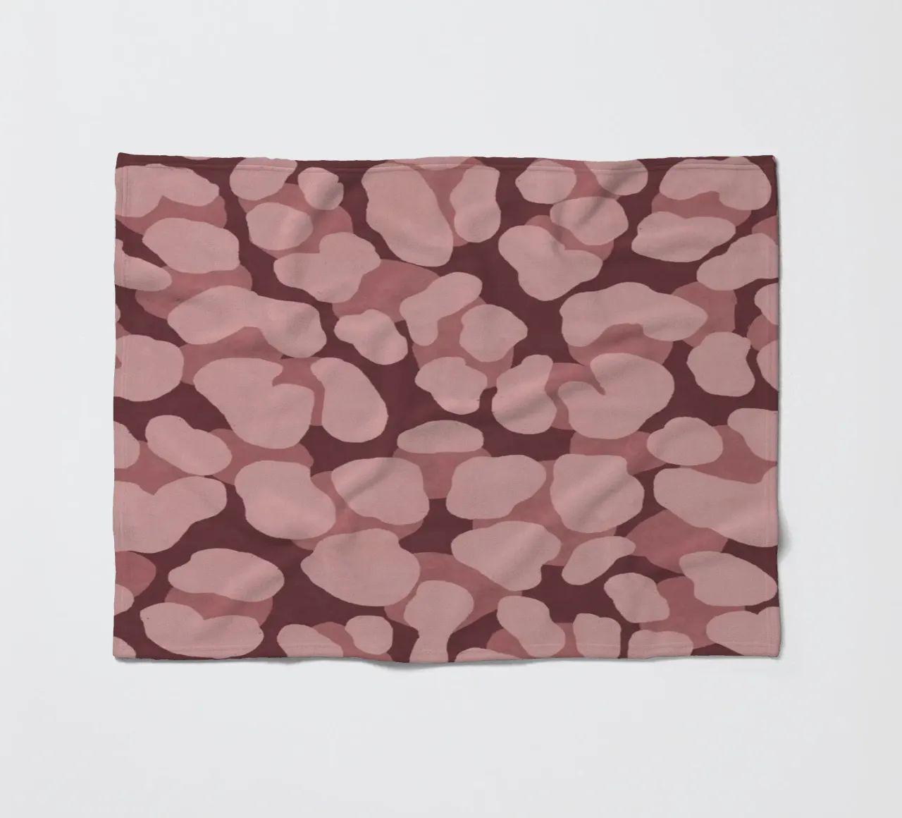 Leo Print. Leo Pattern with Autumn Vibes and Heart. fleece blanket by CalliLetters2