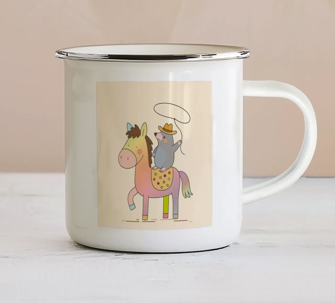 Una talpa allegra cavalca un cavallo colorato tazza in smalto da NA/MO