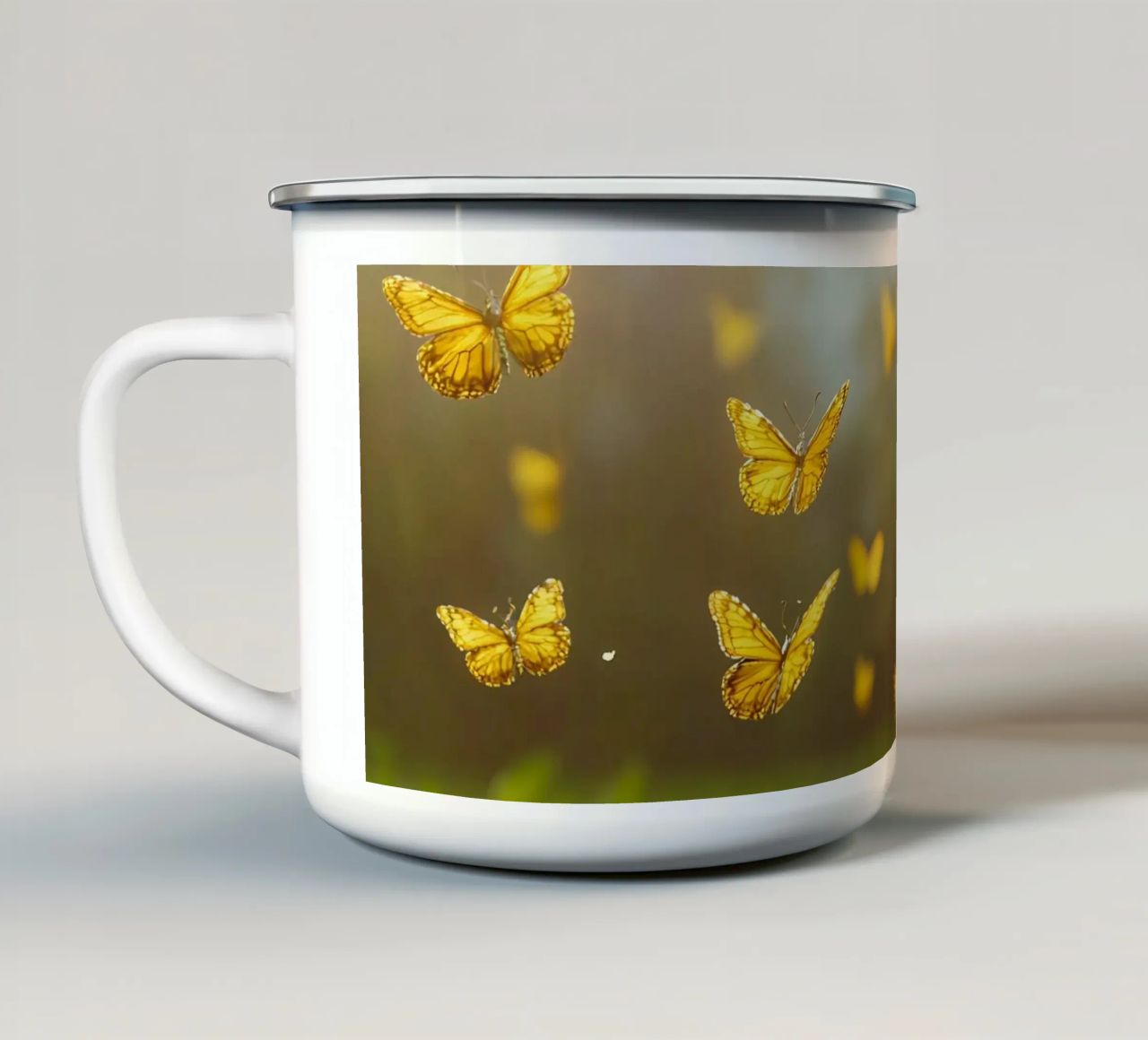 Ragazze fortunate tazza in smalto da M-Ulrich-Digital Art