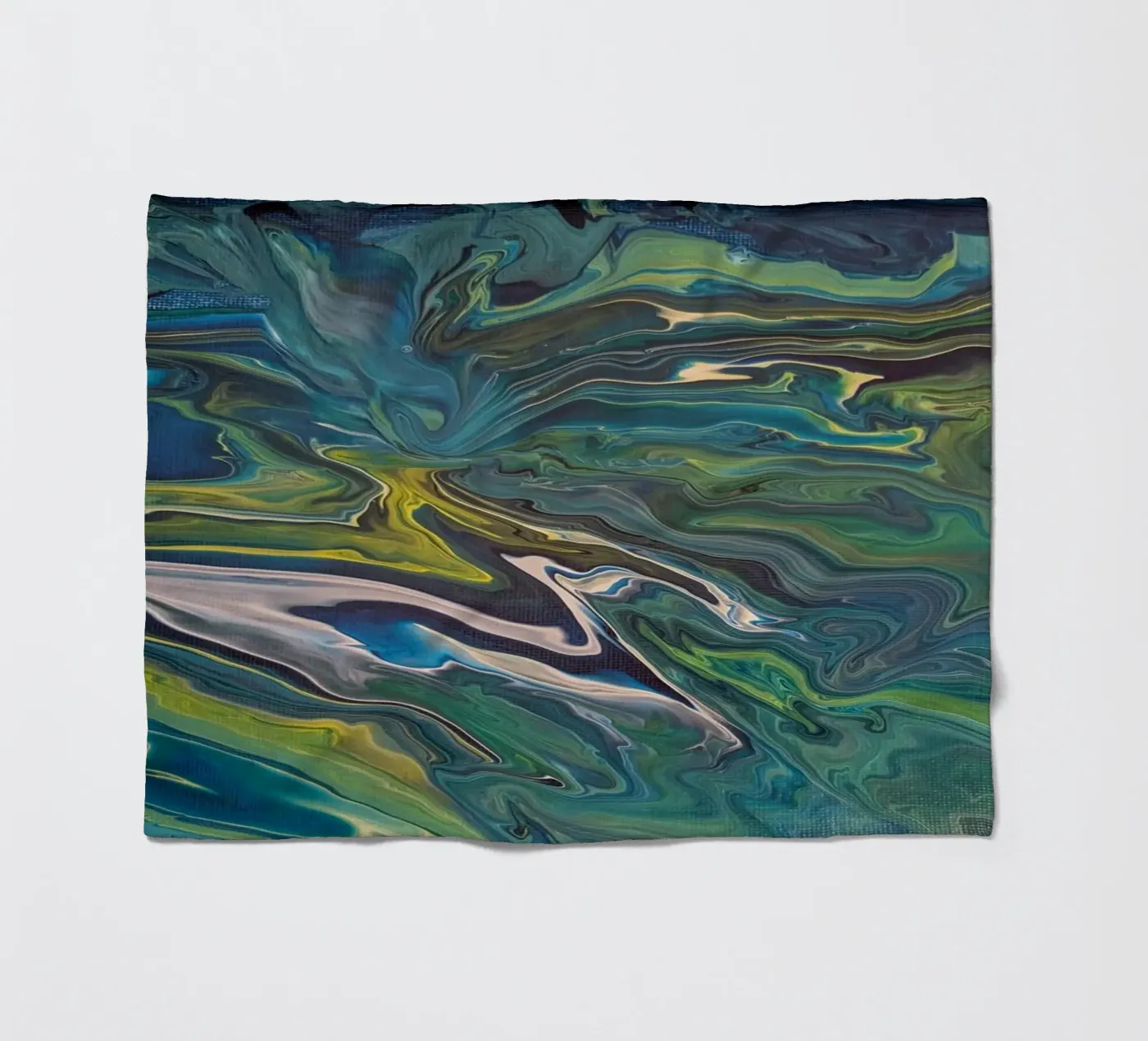 Flow fleece blanket by Pia