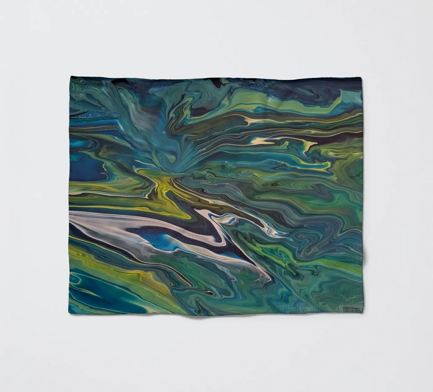 Flow fleece blanket by Pia