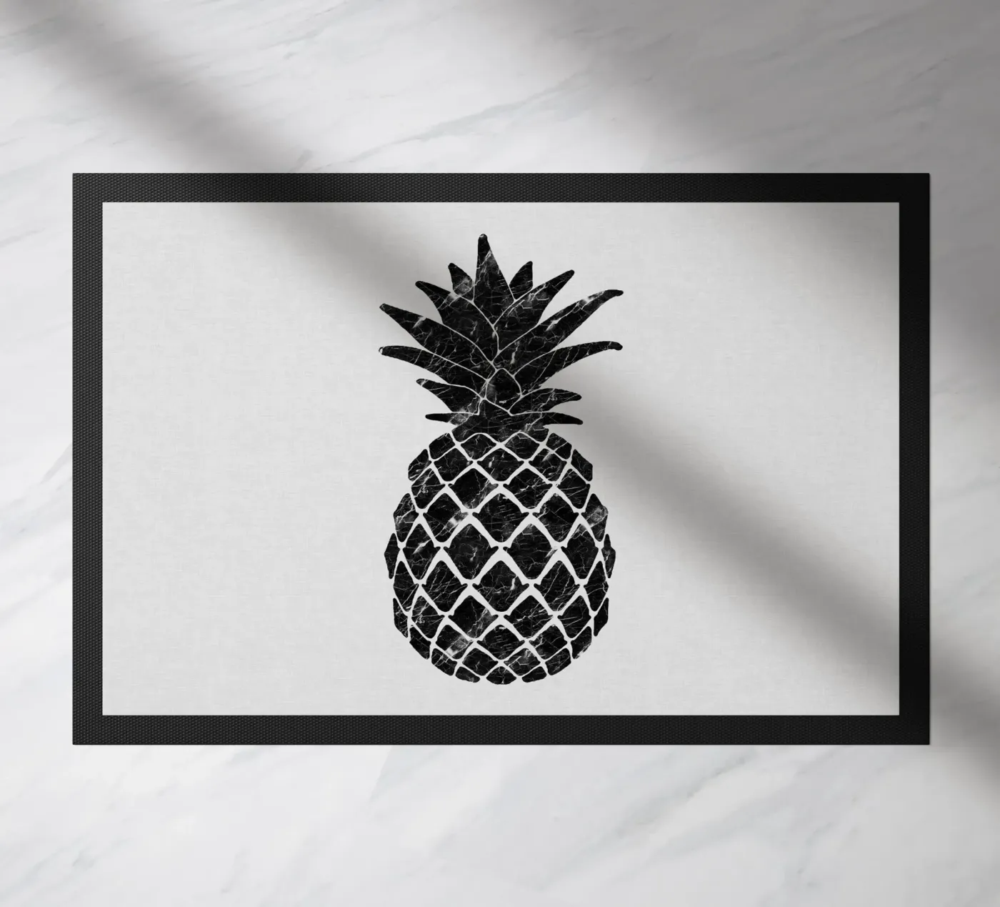 Marmorierte Ananas Fußmatte von Orara Studio