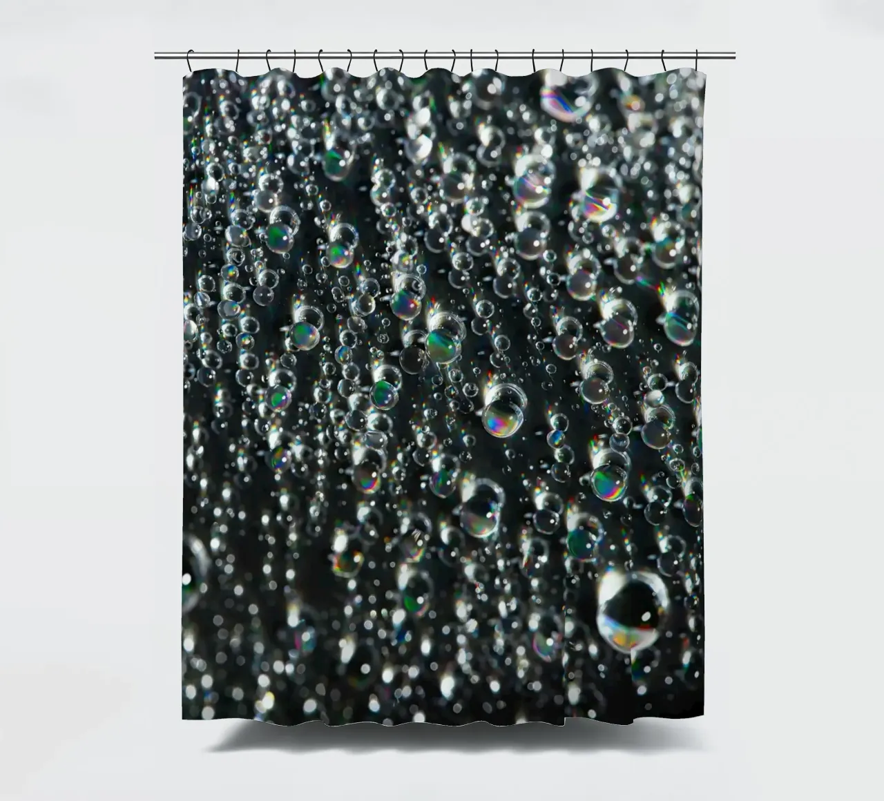Faszinierende Wassertropfen in Regenbogenfarben Duschvorhang von Romy Mueller Waterworld