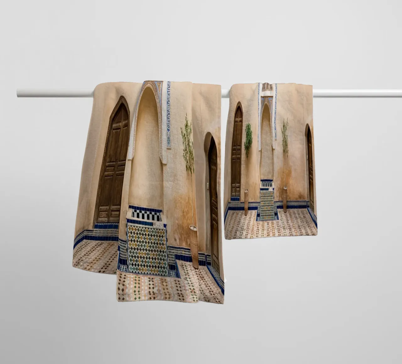 Moroccan architecture in pastel asciugamano da bagno da photolovers