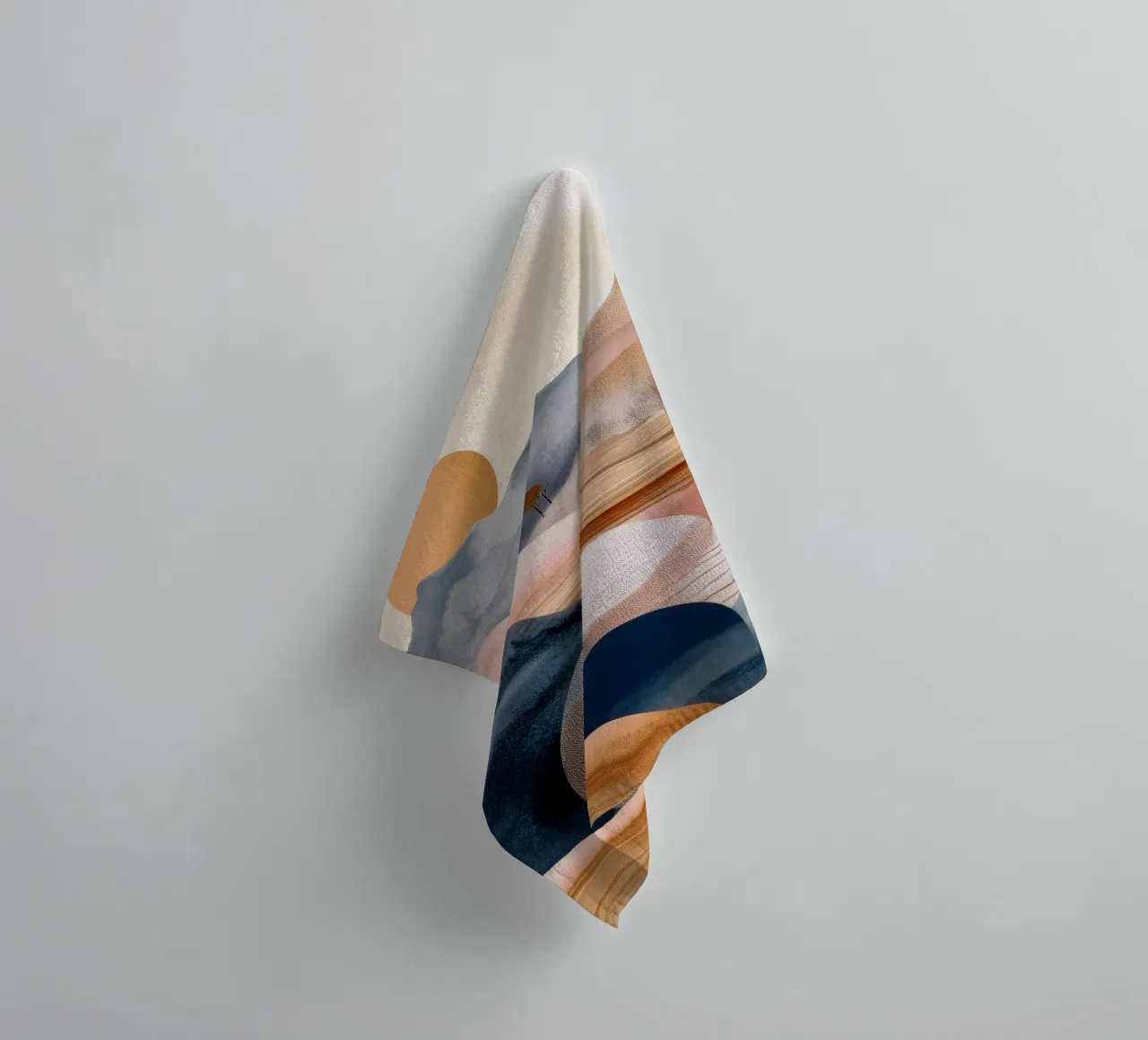 Landschap, abstract, kunst #4 badhanddoek van Hightown Design