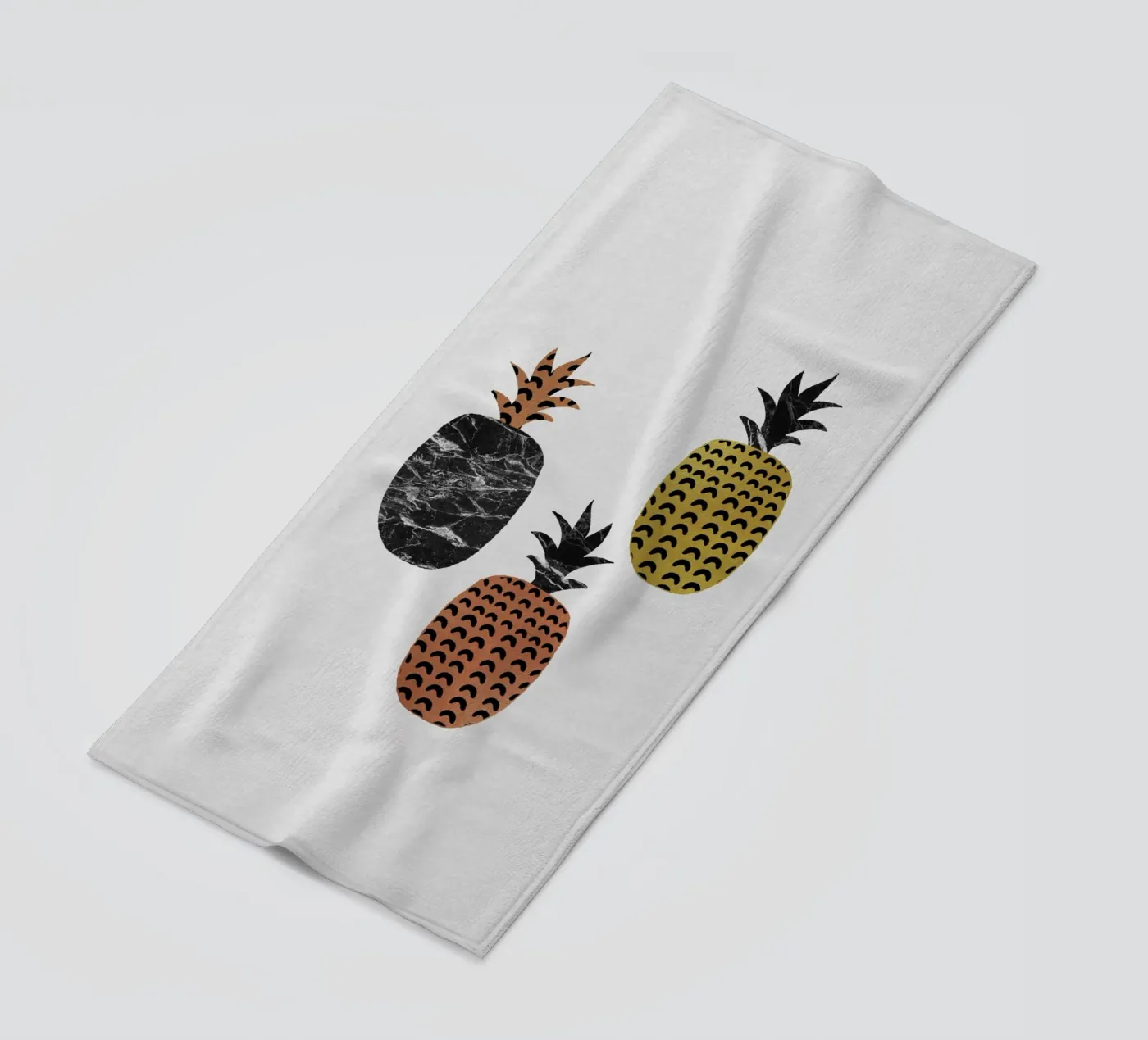 Scandi Pineapples telo mare da Orara Studio