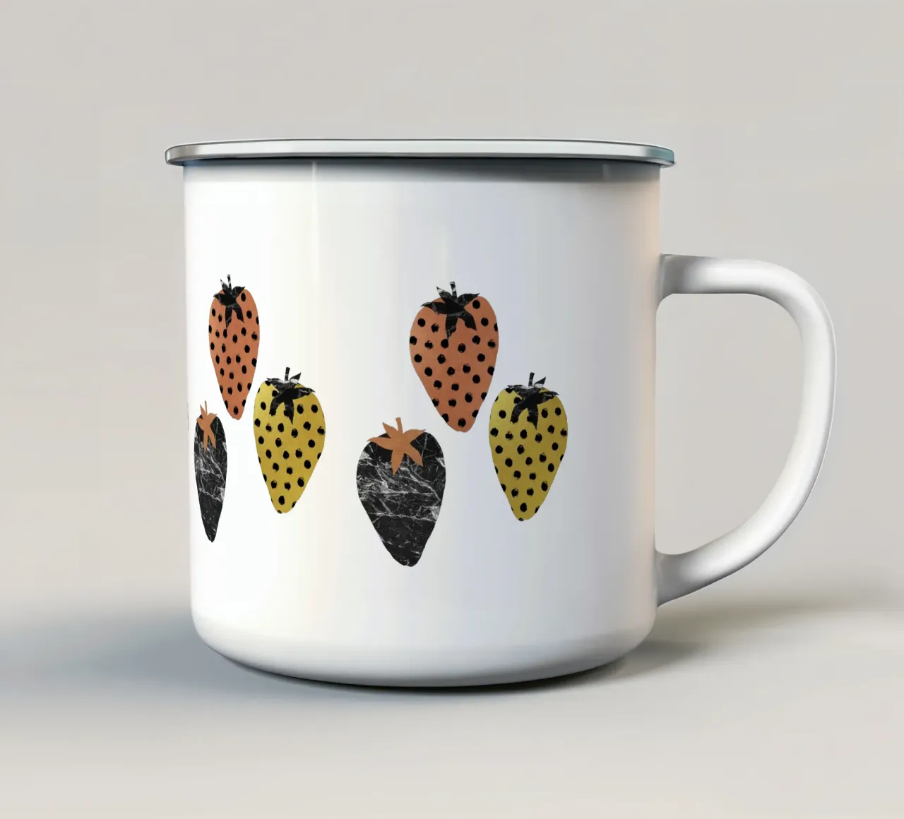 Fragole scandinave tazza in smalto da Orara Studio
