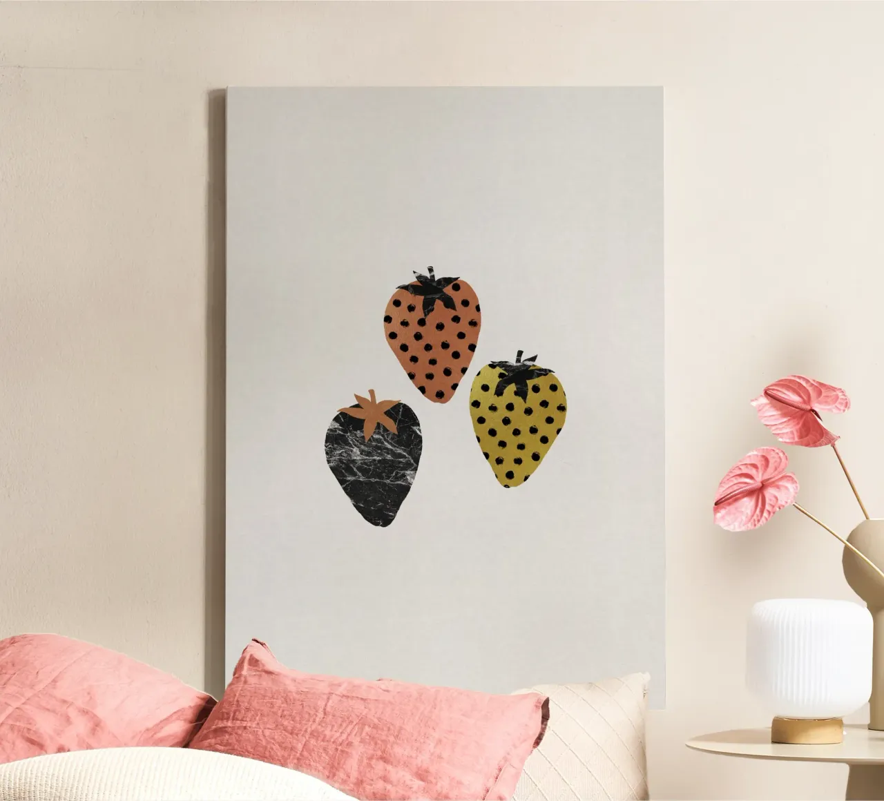 Scandi aardbeien canvas met Baklijst van Orara Studio