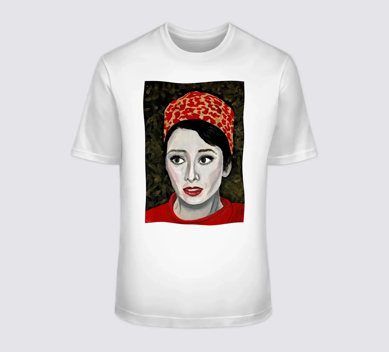 Audrey Hepburn in rosso t-shirt da Interior Edit & House Staging