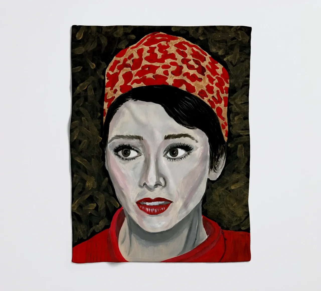 Audrey Hepburn in rosso coperta in pile da Interior Edit & House Staging