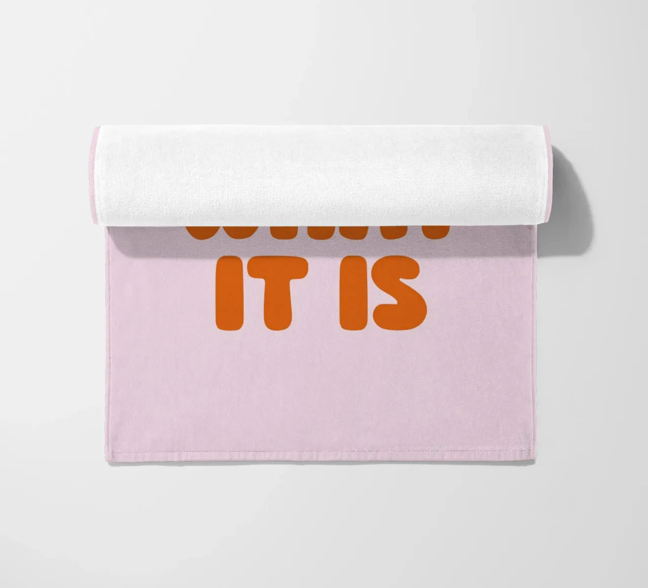 It Is What It Is, Minimal Quote, Modern Typography telo mare da EverLuvv Studio