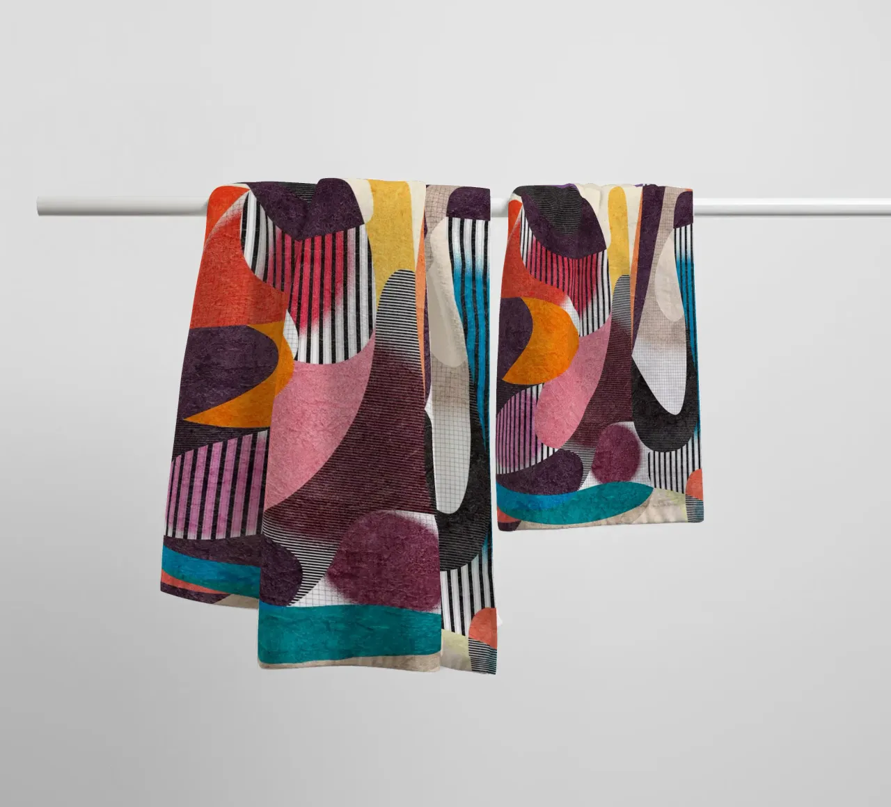 Mesmerized Handtuch von lovely lines