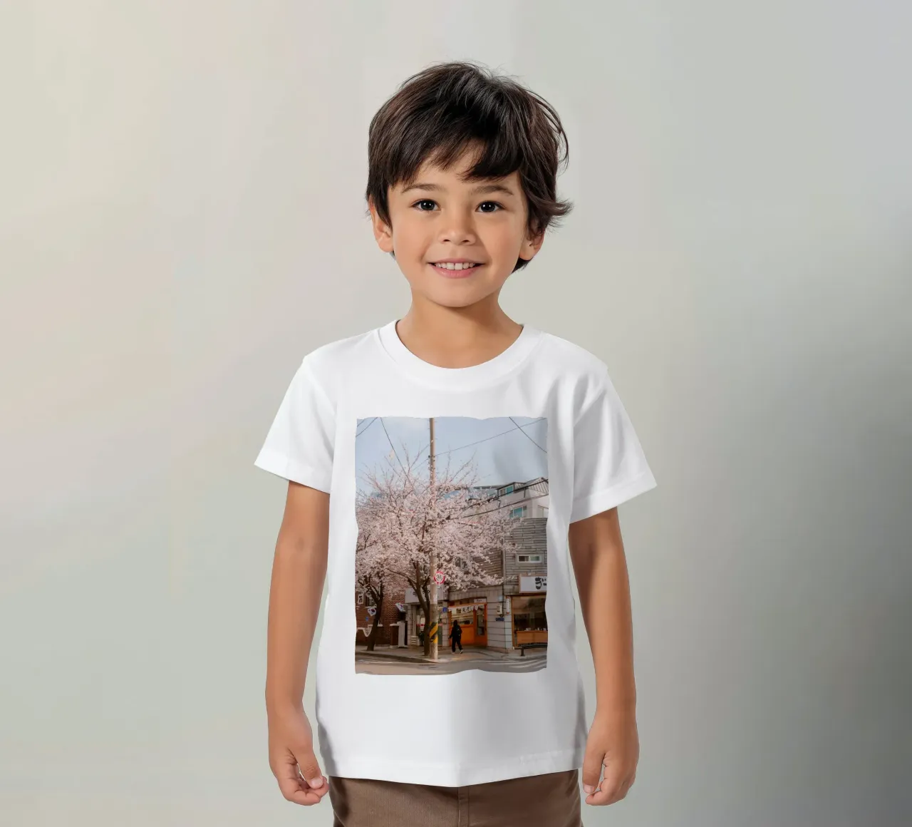 La via dei ciliegi in fiore a Seul, Corea del Sud t-shirt bambini da mbgraphx2