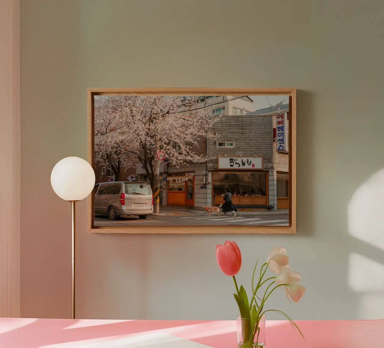 La via dei ciliegi in fiore a Seul, Corea del Sud tela da mbgraphx2