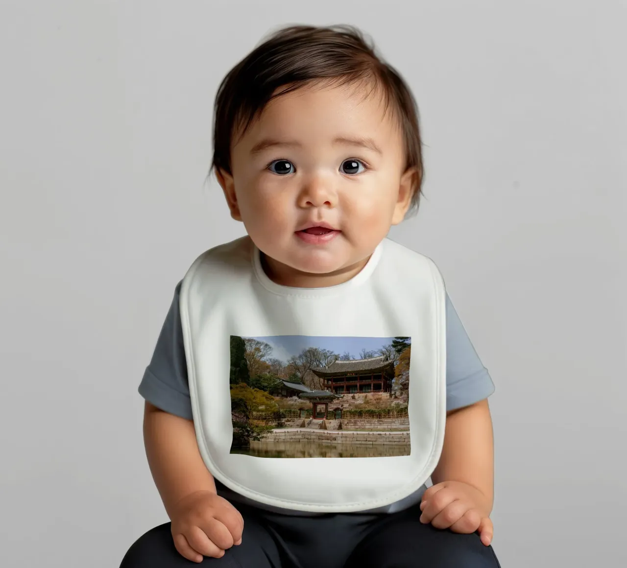 Giardino segreto di Huwon a Seul, Corea del Sud bavaglino da mbgraphx2