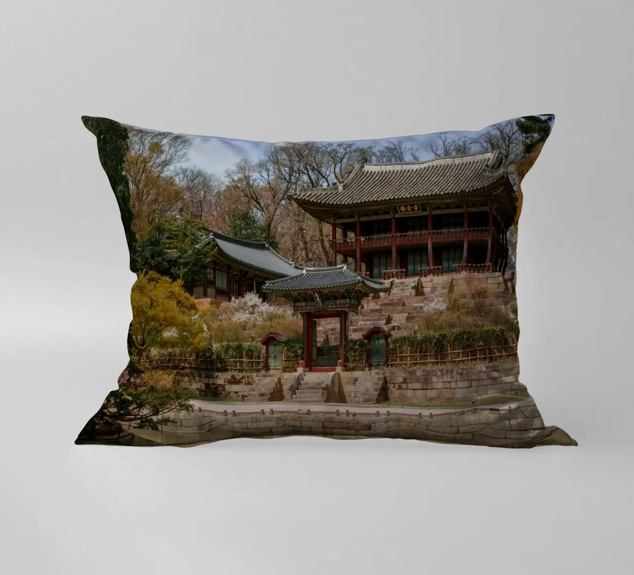 Giardino segreto di Huwon a Seul, Corea del Sud cuscino da mbgraphx2