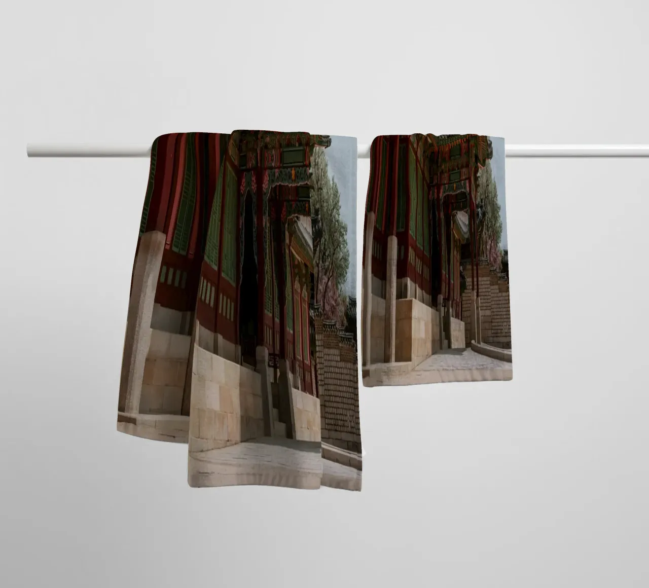 Palazzo Changdeokgung a Seul, Corea del Sud asciugamano da bagno da mbgraphx2