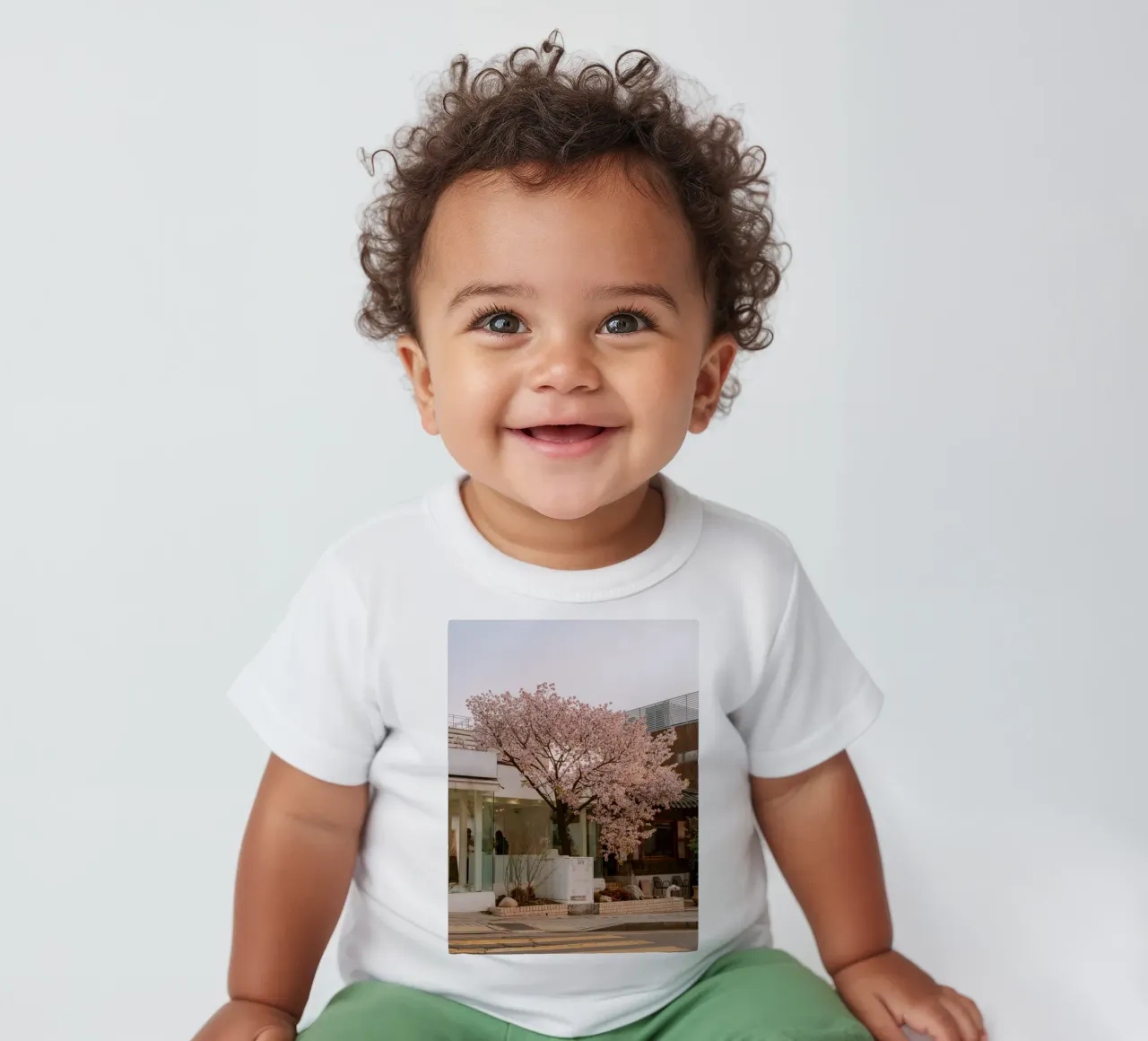 Alba dei ciliegi in fiore a Seul, Corea del Sud maglietta neonato da mbgraphx2