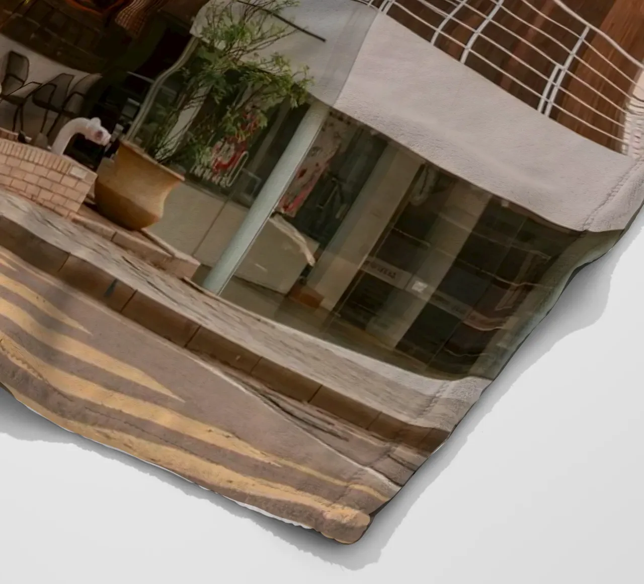 Alba dei ciliegi in fiore a Seul, Corea del Sud coperta in pile da mbgraphx2