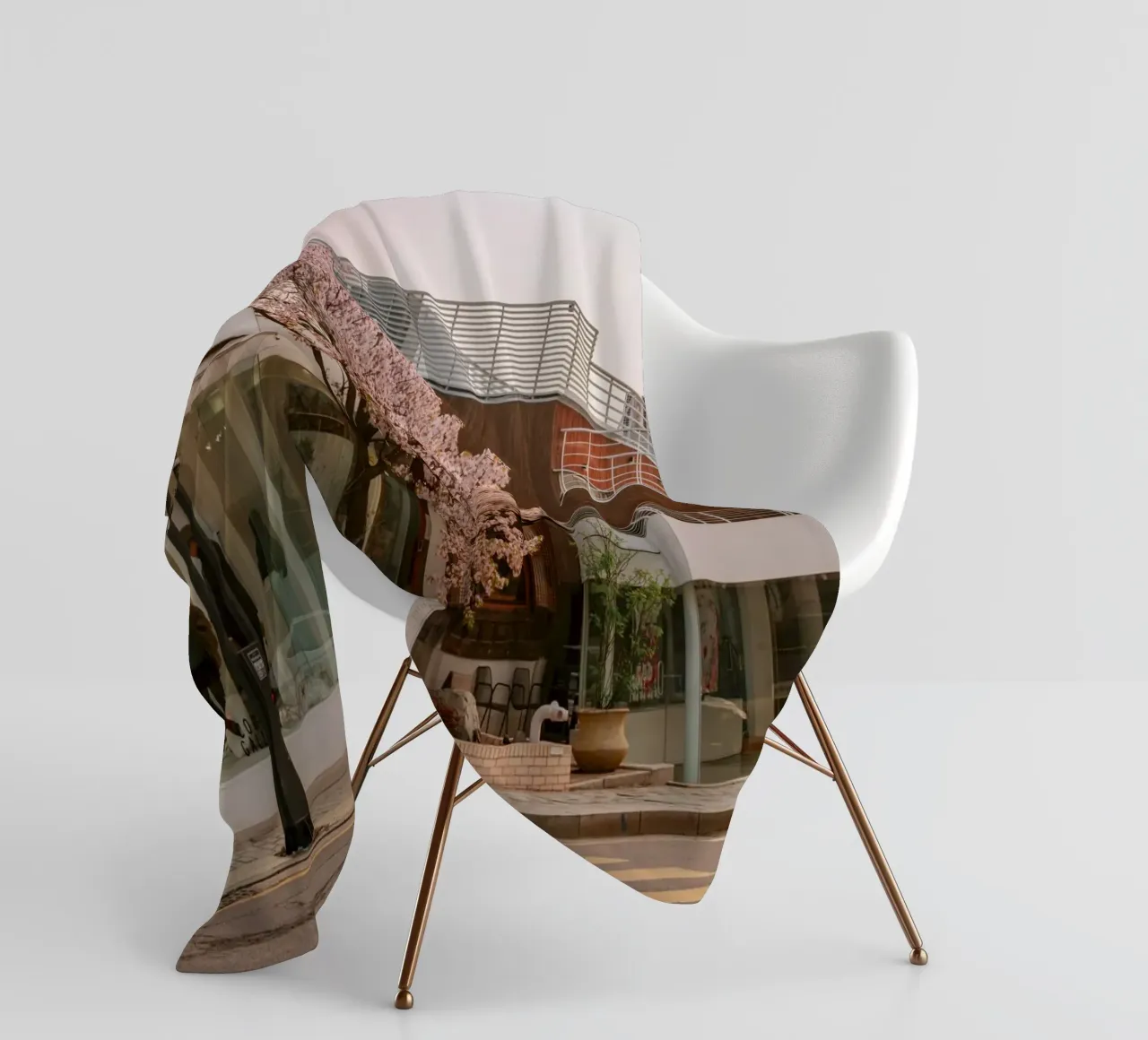 Alba dei ciliegi in fiore a Seul, Corea del Sud coperta in pile da mbgraphx2