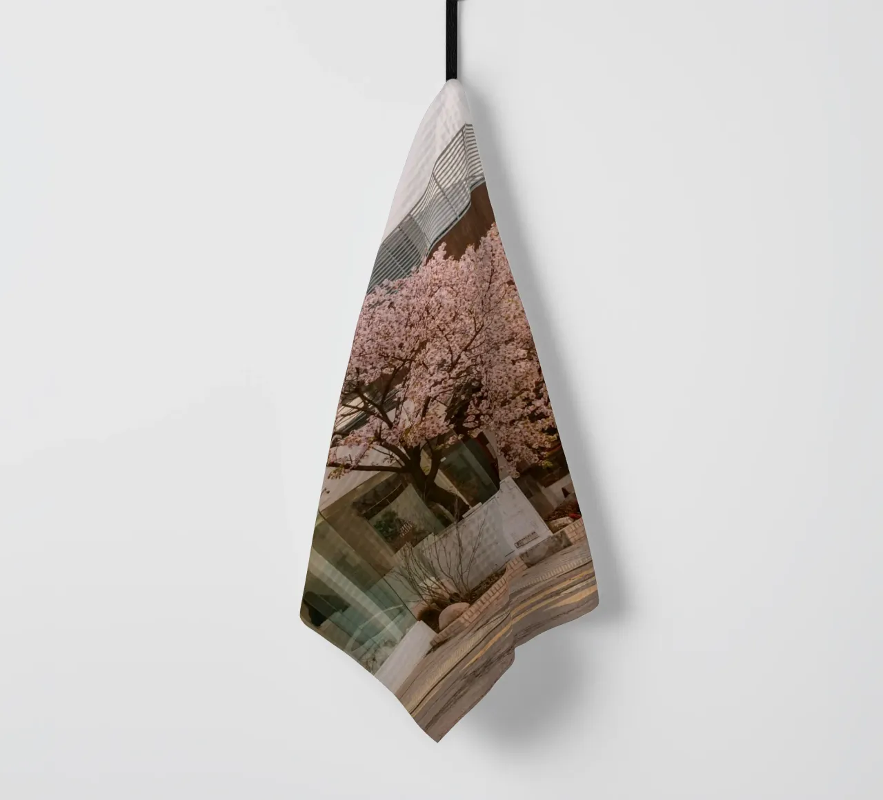 Alba dei ciliegi in fiore a Seul, Corea del Sud canovaccio da cucina da mbgraphx2