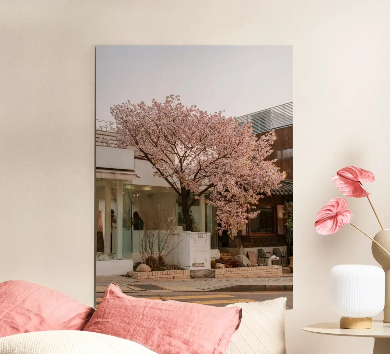 Alba dei ciliegi in fiore a Seul, Corea del Sud poster da mbgraphx2