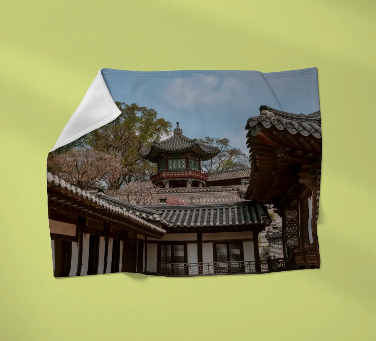 Tempio coreano a Seul, Corea del Sud coperta in pile da mbgraphx2