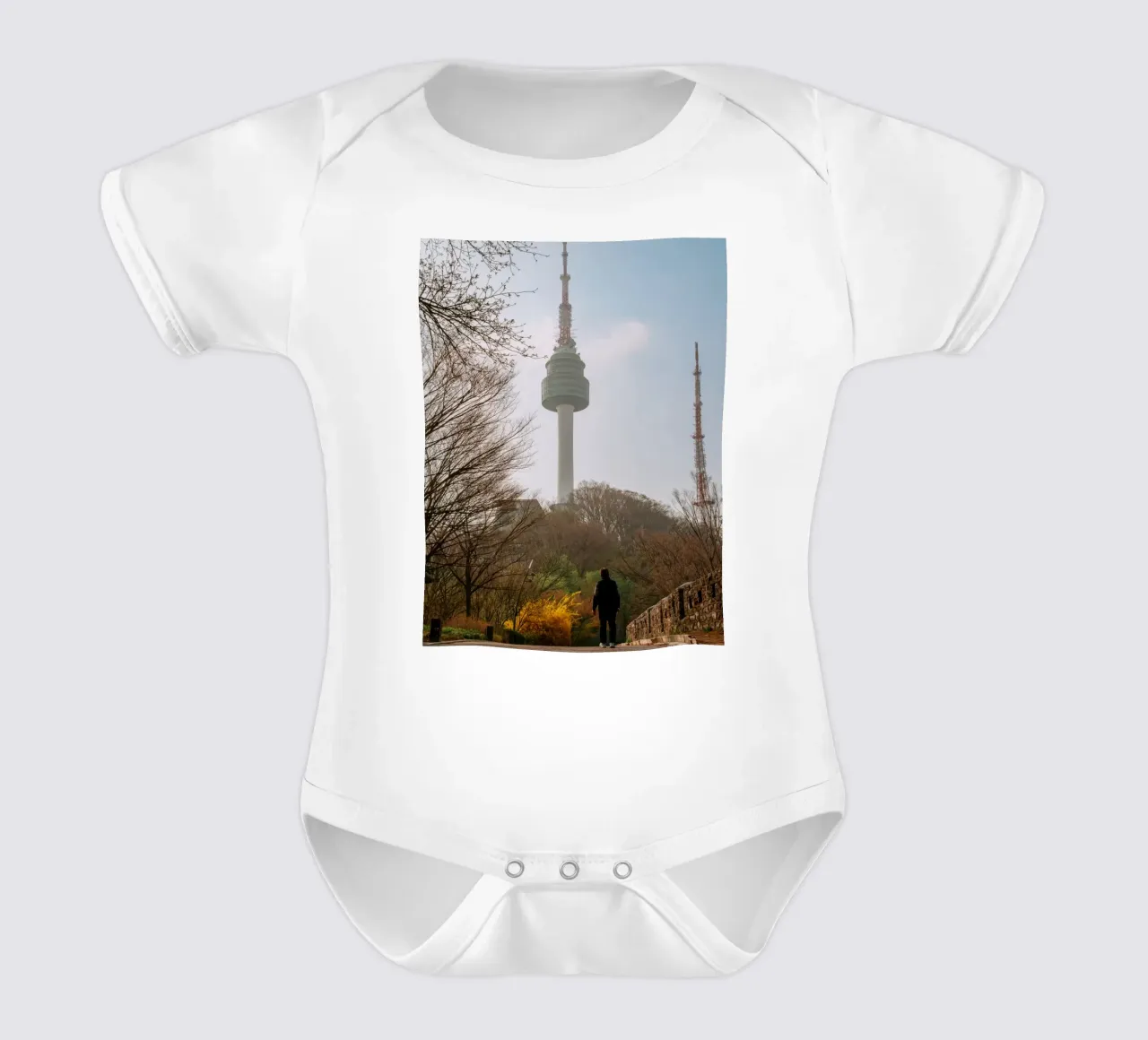 Torre Namsan a Seul, Corea del Sud body neonato maniche corte da mbgraphx2