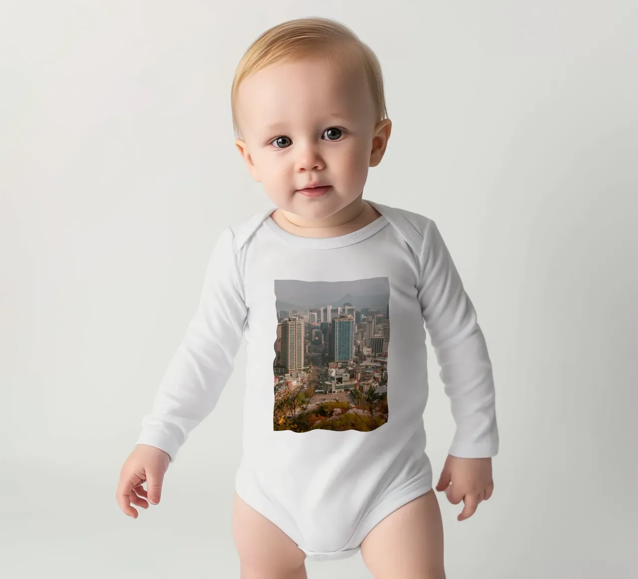 Skyline mattutino di Seul, Corea del Sud body neonato maniche lunghe da mbgraphx2