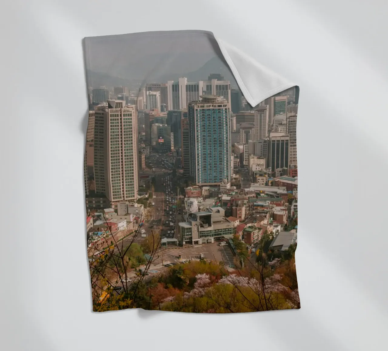 Skyline mattutino di Seul, Corea del Sud coperta in pile da mbgraphx2