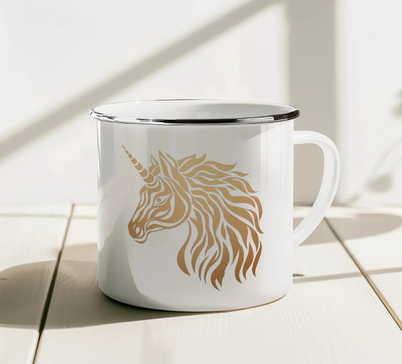 Unicorno d'oro tazza in smalto da Autofocus