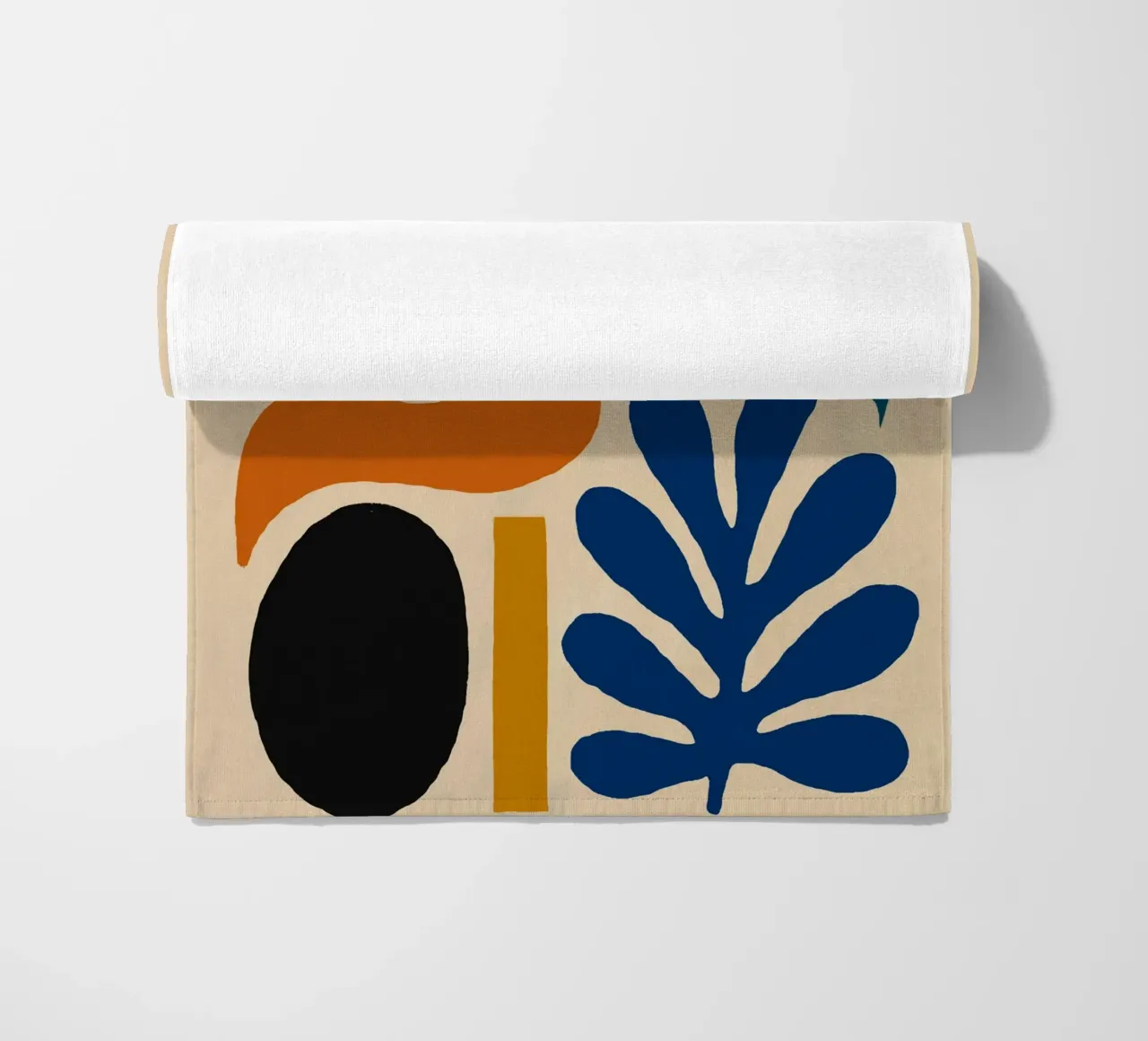 Composizione di forme astratte colorate telo mare da Life of Pie