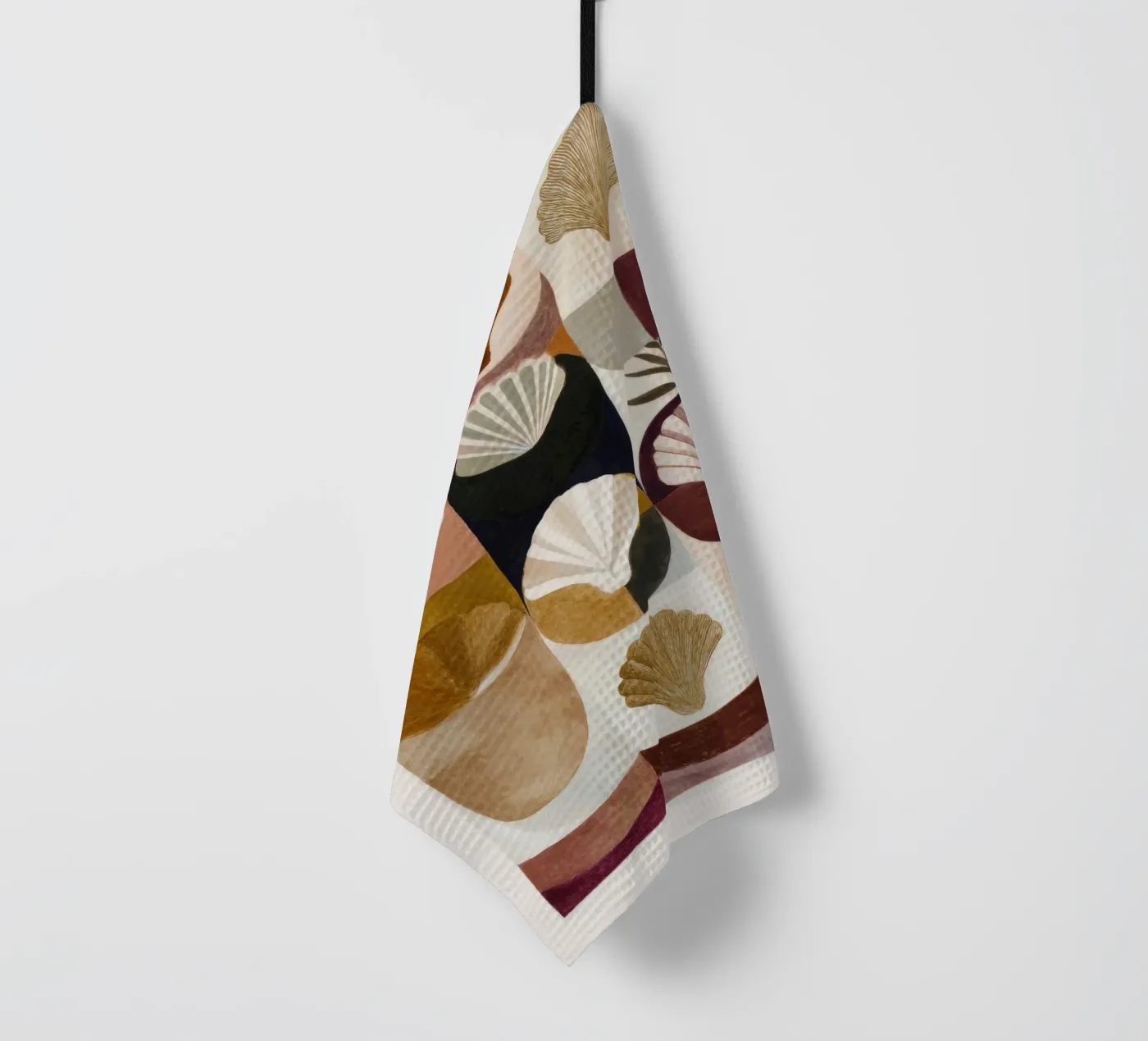 Schelpen en vormen theedoek van M.A.Z.U.N.