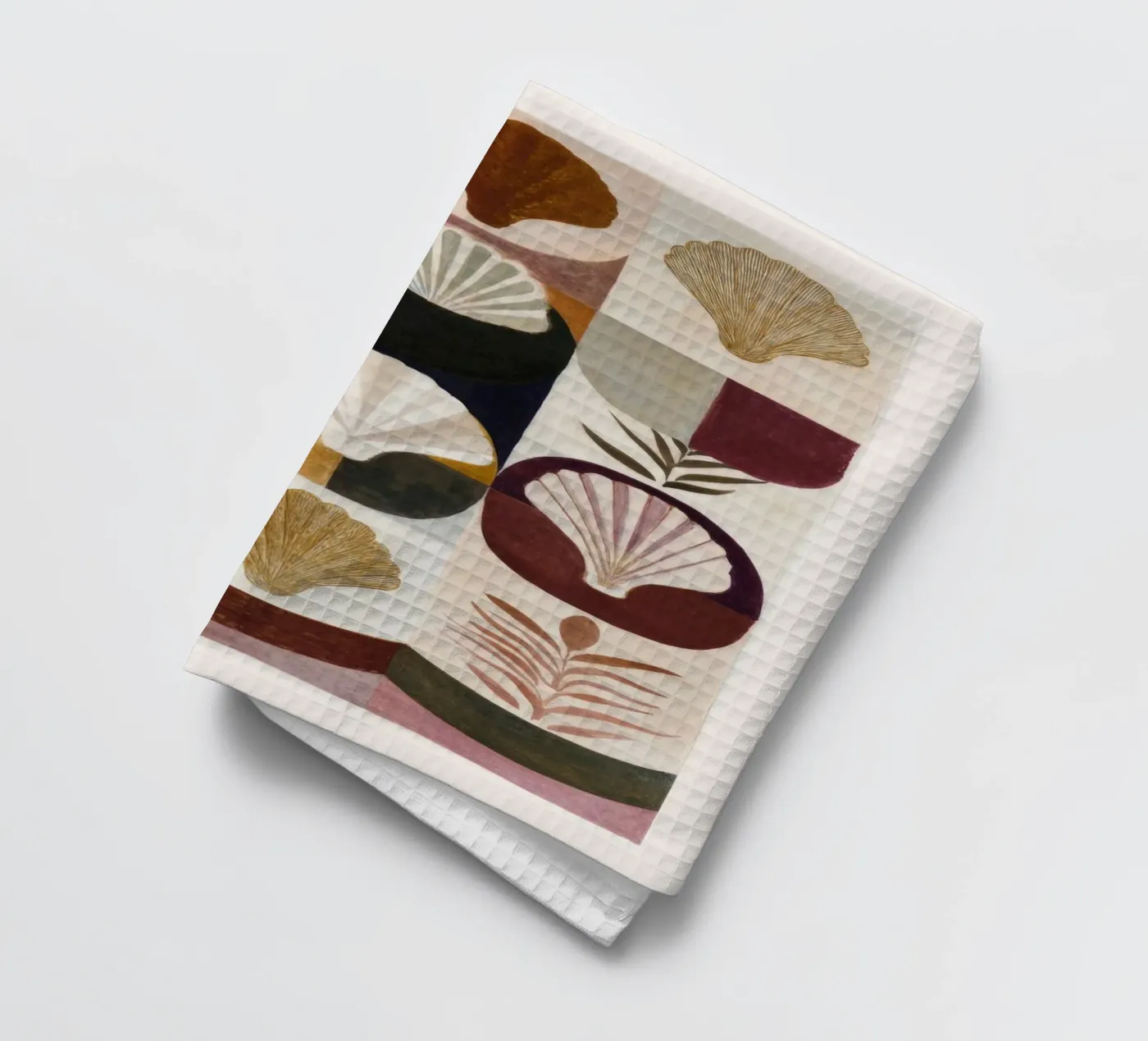 Schelpen en vormen theedoek van M.A.Z.U.N.