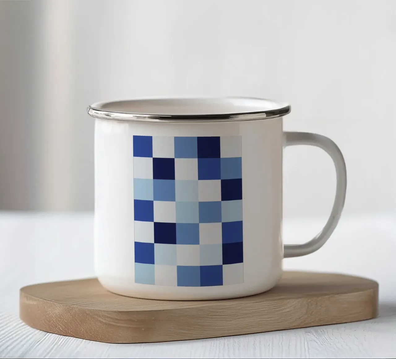 Pixel quadrato blu tazza in smalto da Studio Fun Boy