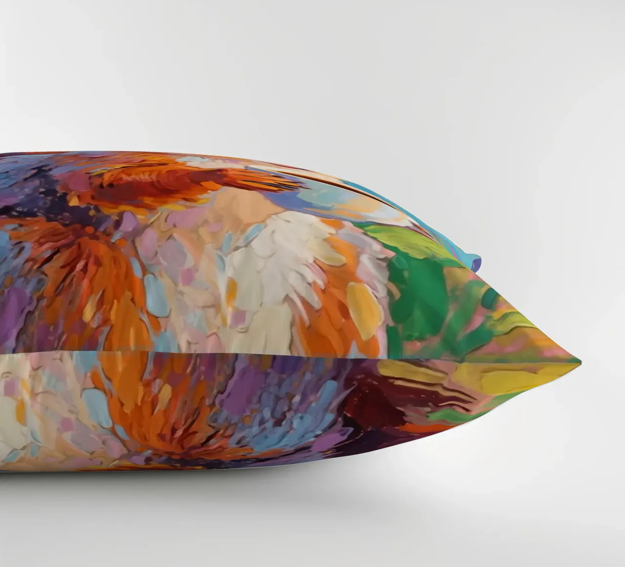 Eichhörnchen hält eine Tasse Kaffee Kissen von Slash Shop