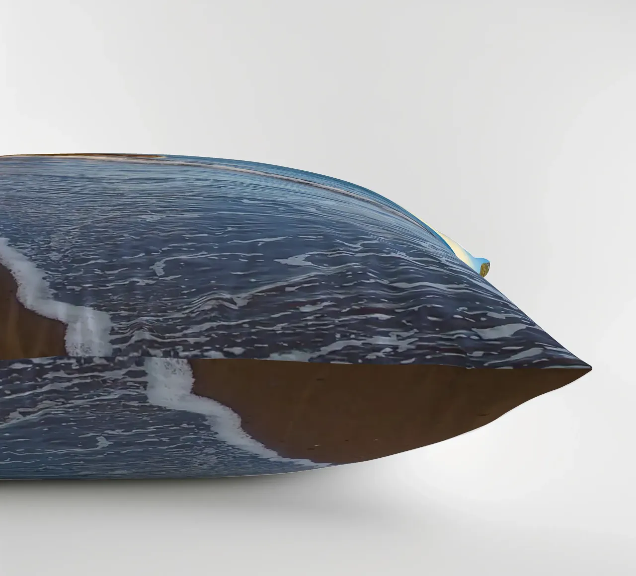 Nu in het paradijs kussen van Romy Mueller Waterworld