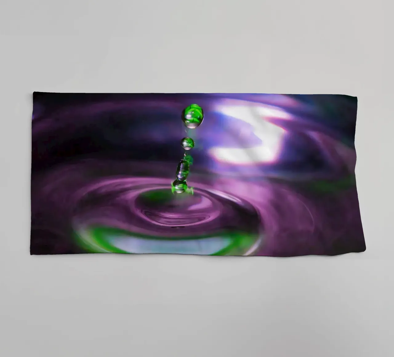 Drop by drop towel by Romy Mueller Waterworld