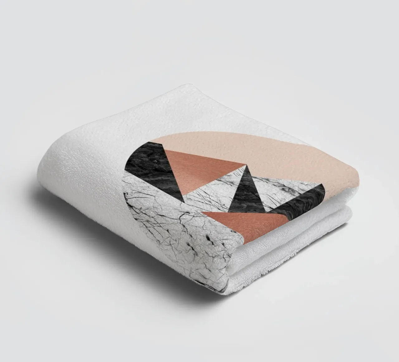 Paesaggio geometrico I asciugamano da bagno da Orara Studio