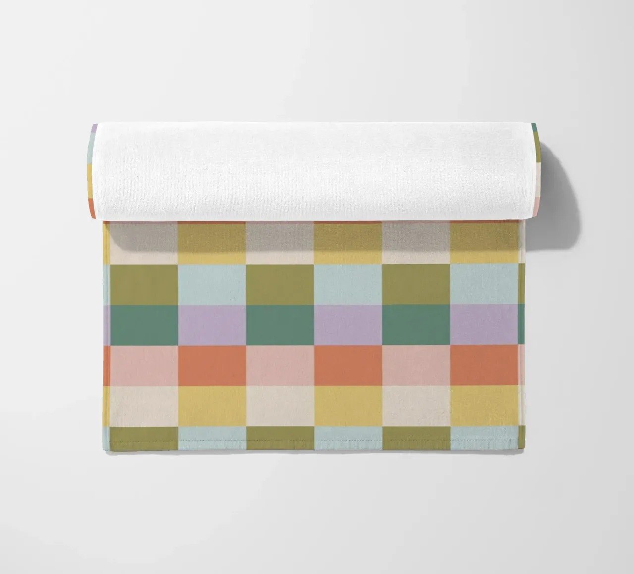 Multi-colored groovy checkered pattern telo mare da Altruist Studio